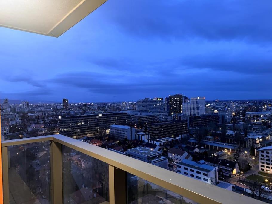 Apartamento Danubius 1805 Bratislava Exterior foto